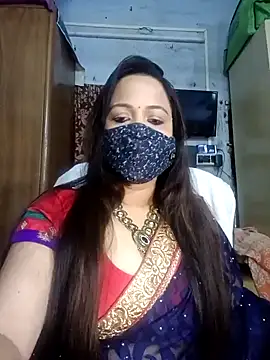 albelasummi702 online show from 12/18/24, 05:15