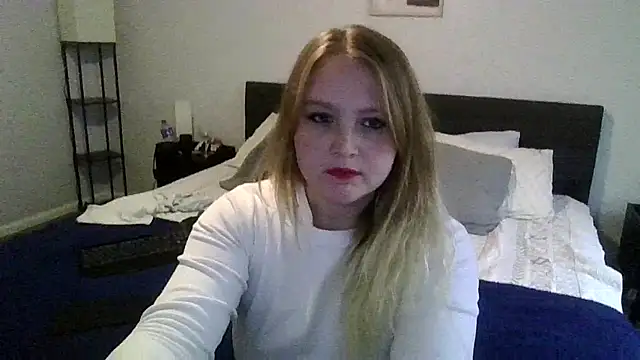 PhatAssBlond online show from 12/25/24, 07:13