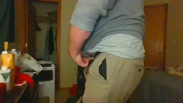 Snapshot of Doherty10 chatting on 11/28/25, 09:01 Doherty10 online show from 11/28/25, 09:01