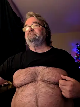 Snapshot of Doherty10 chatting on 12/20/25, 07:04 Doherty10 online show from 12/20/25, 07:04