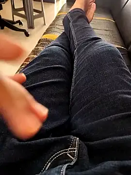 Snapshot of SplitPrestige19 chatting on 02/02/26, 07:40 SplitPrestige19 online show from 02/02/26, 07:40