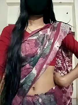 Snapshot of Raya-Moni chatting on 11/12/25, 04:07 Raya-Moni online show from 11/12/25, 04:07