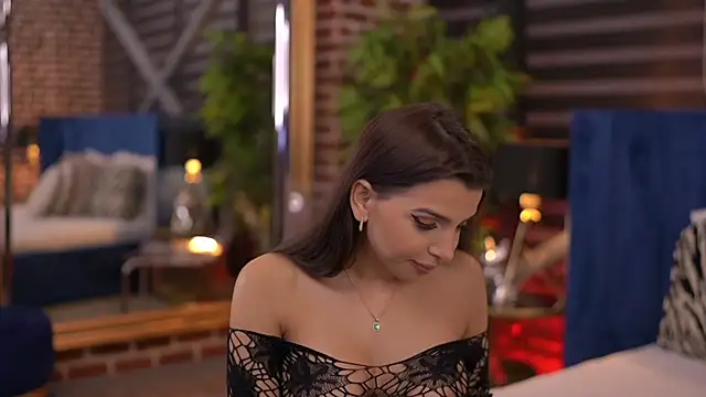 NicoleCellini online show from 02/22/25, 07:14