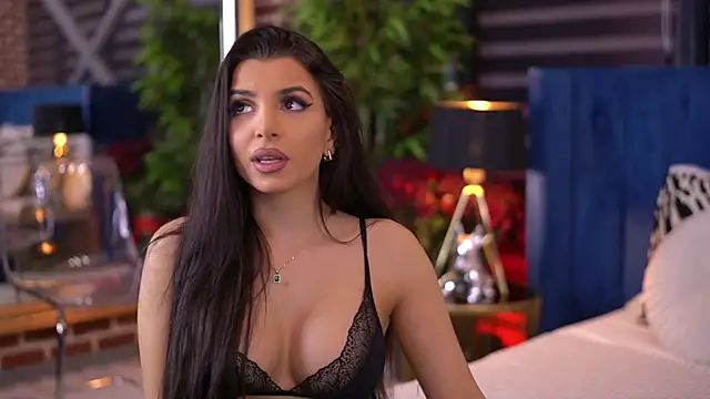 NicoleCellini online show from 03/07/25, 07:05