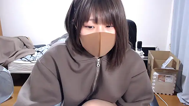 Snapshot of izumi__123 chatting on 12/29/24, 12:45 izumi 123 online show from 12/29/24, 12:45