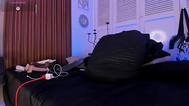 Emiilycollins online show from 02/03/26, 05:38