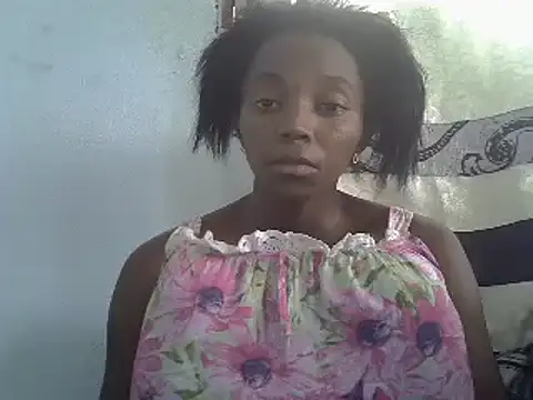 Snapshot of ElianeHot chatting on 01/12/25, 07:53 ElianeHot online show from 01/12/25, 07:53