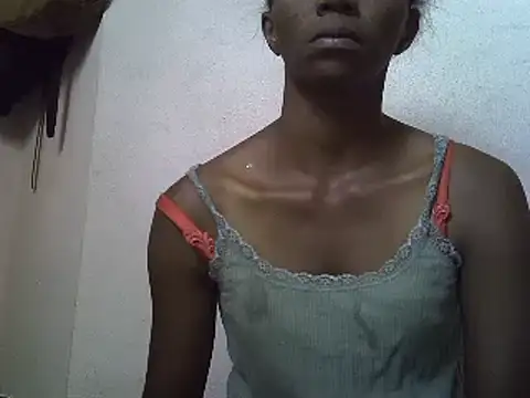 Snapshot of ElianeHot chatting on 02/26/25, 07:31 ElianeHot online show from 02/26/25, 07:31