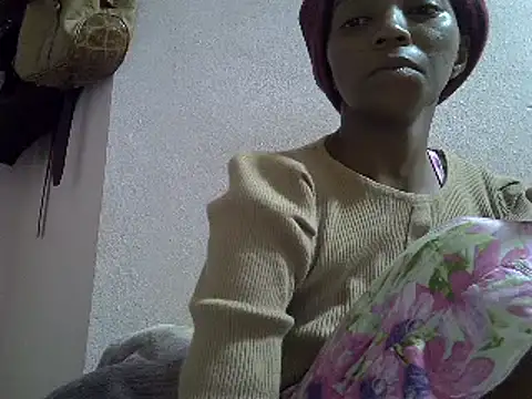 Snapshot of ElianeHot chatting on 02/28/25, 07:03 ElianeHot online show from 02/28/25, 07:03