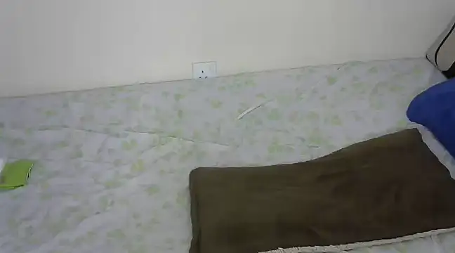 Snapshot of Rasta_tattooed chatting on 03/07/25, 02:45 Rasta tattooed online show from 03/07/25, 02:45