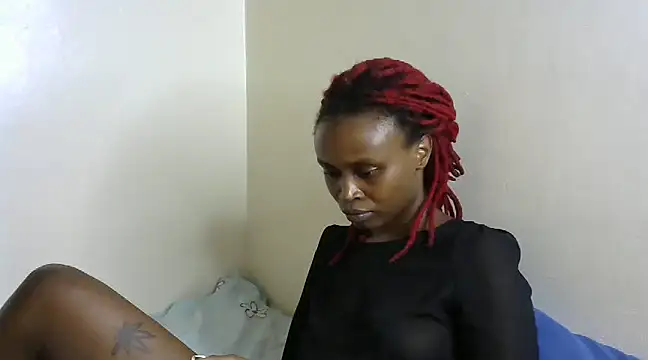 Snapshot of Rasta_tattooed chatting on 03/17/25, 12:19 Rasta tattooed online show from 03/17/25, 12:19