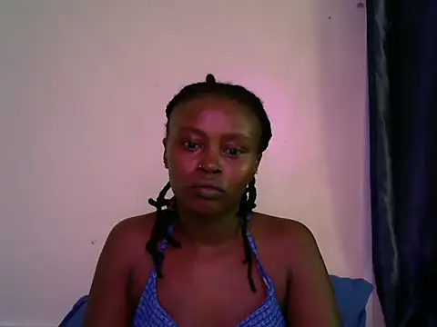 Snapshot of Rasta_tattooed chatting on 09/24/25, 06:00 Rasta tattooed online show from 09/24/25, 06:00