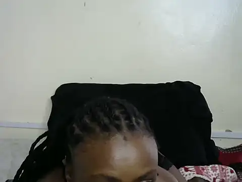 Snapshot of Rasta_tattooed chatting on 10/08/25, 05:16 Rasta tattooed online show from 10/08/25, 05:16