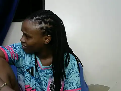 Rasta tattooed online show from 01/10/26, 06:42