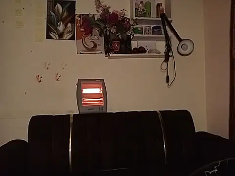 Snapshot of Moteroxz chatting on 02/28/26, 03:51 Moteroxz online show from 02/28/26, 03:51