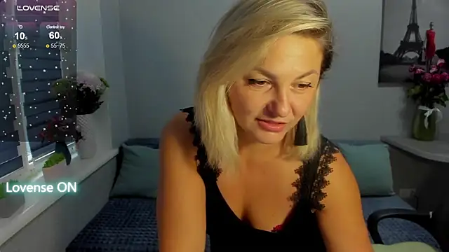 Snapshot of sweet___margaret chatting on 11/05/25, 01:55 sweet margaret online show from 11/05/25, 01:55