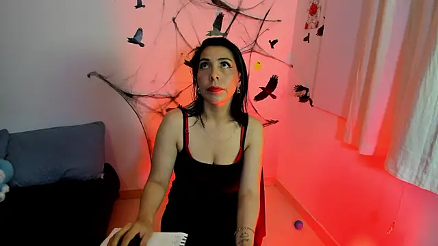 Snapshot of AdelleLennox_cg chatting on 11/04/25, 09:08 AdelleLennox cg online show from 11/04/25, 09:08