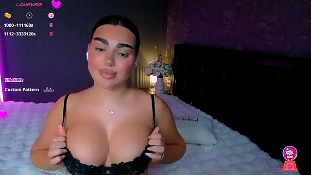 Snapshot of babyleilaa chatting on 11/24/25, 11:04 babyleilaa online show from 11/24/25, 11:04