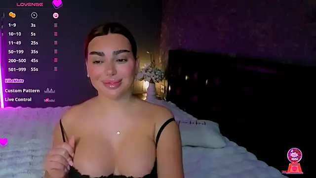 Snapshot of babyleilaa chatting on 12/20/25, 12:01 babyleilaa online show from 12/20/25, 12:01