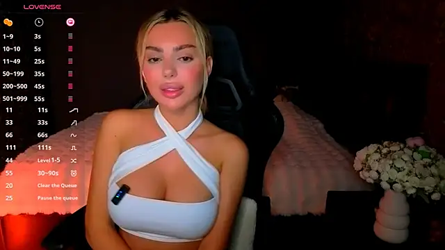 babyleilaa online show from 07/06/26, 08:11