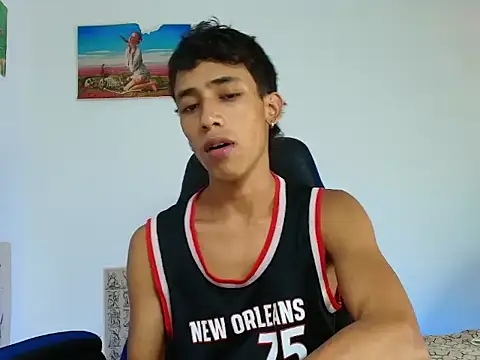 Snapshot of Ostin18hot chatting on 11/28/25, 01:52 Ostin18hot online show from 11/28/25, 01:52