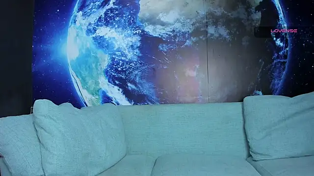 delessandro world online show from 01/26/25, 12:37
