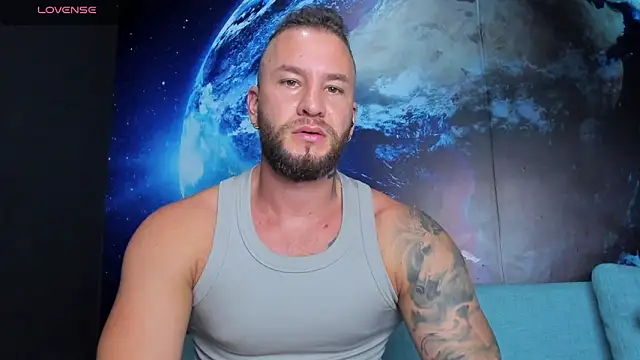 delessandro world online show from 03/28/26, 12:43