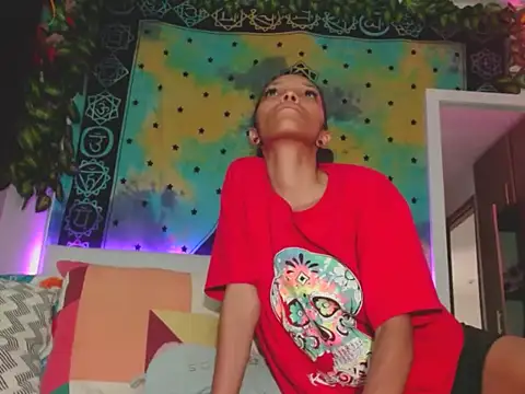 chanel 1041 online show from 10/19/25, 10:21