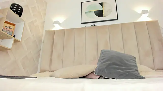 Anniie Queen online show from 02/28/26, 03:40