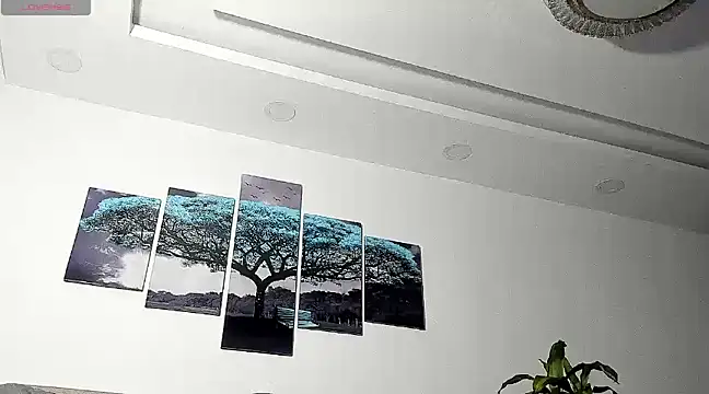 Snapshot of angeel_d035 chatting on 12/14/24, 03:07 angeel d035 online show from 12/14/24, 03:07