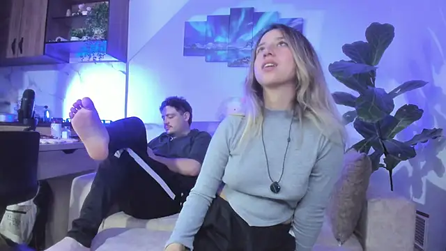 Snapshot of Natasna2 chatting on 10/26/25, 05:35 Natasna2 online show from 10/26/25, 05:35