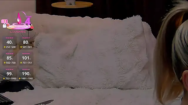 TinaHarley online show from 11/26/25, 03:46