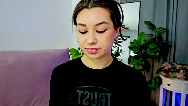 divetagrace online show from 02/09/26, 07:29