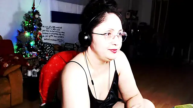 Snapshot of Imperatriza chatting on 01/21/25, 10:41 Imperatriza online show from 01/21/25, 10:41