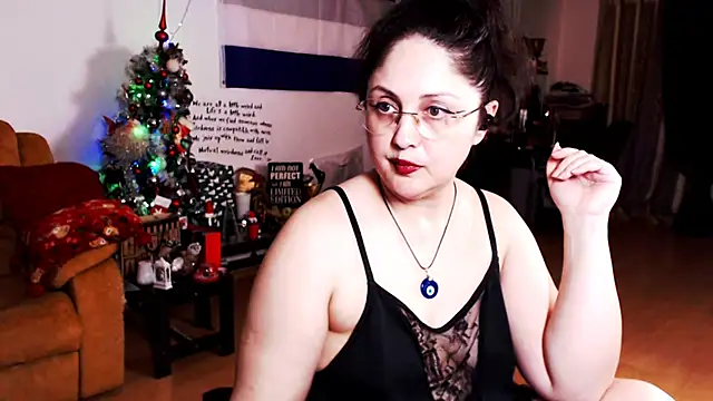 Snapshot of Imperatriza chatting on 01/26/25, 05:02 Imperatriza online show from 01/26/25, 05:02