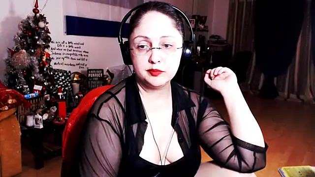 Snapshot of Imperatriza chatting on 02/03/25, 09:29 Imperatriza online show from 02/03/25, 09:29
