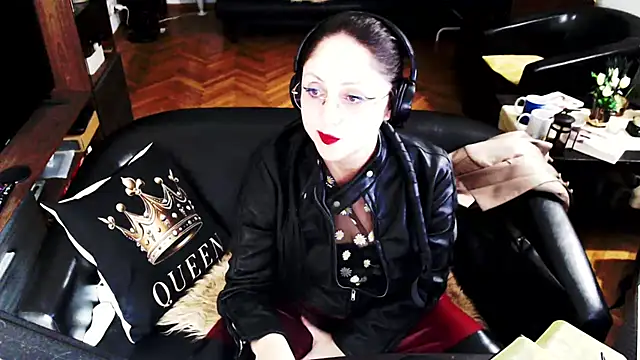 Snapshot of Imperatriza chatting on 04/29/26, 05:30 Imperatriza online show from 04/29/26, 05:30