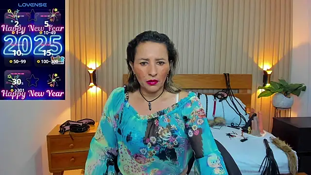 Snapshot of luciana_ballesteros_ chatting on 01/07/25, 12:31 luciana ballesteros online show from 01/07/25, 12:31