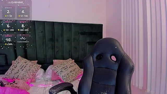 FaloonRoussel online show from 01/07/26, 12:24