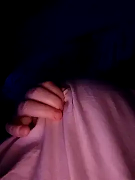 Snapshot of poussychats chatting on 12/06/24, 10:19 poussychats online show from 12/06/24, 10:19