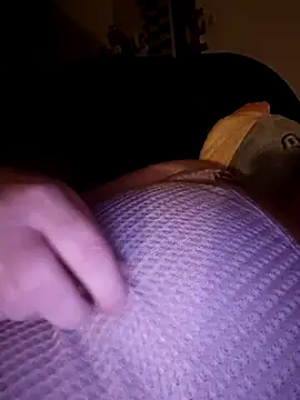 Snapshot of poussychats chatting on 02/14/25, 09:21 poussychats online show from 02/14/25, 09:21