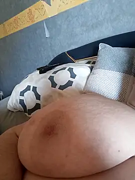 Snapshot of poussychats chatting on 03/16/25, 10:55 poussychats online show from 03/16/25, 10:55