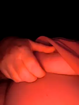 Snapshot of poussychats chatting on 09/27/25, 10:59 poussychats online show from 09/27/25, 10:59