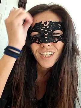 EmySkinny85 online show from 11/18/25, 03:16