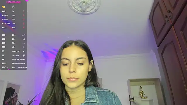 Aleejaa   online show from 02/12/25, 11:07