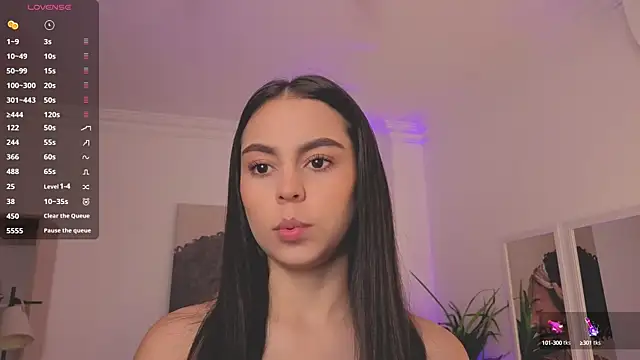 Aleejaa   online show from 10/13/25, 12:05