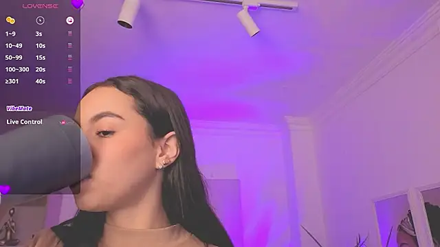 Aleejaa   online show from 01/19/26, 11:25