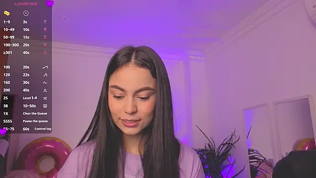 Aleejaa   online show from 07/08/26, 11:48