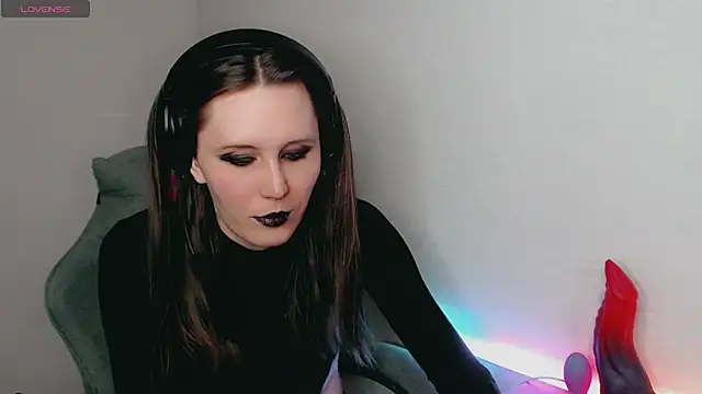 Snapshot of tracy_cooper chatting on 12/17/24, 02:33 tracy cooper online show from 12/17/24, 02:33