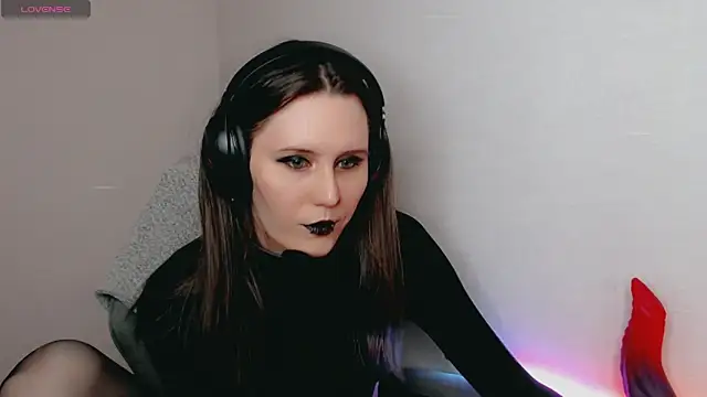 Snapshot of tracy_cooper chatting on 12/22/24, 11:31 tracy cooper online show from 12/22/24, 11:31